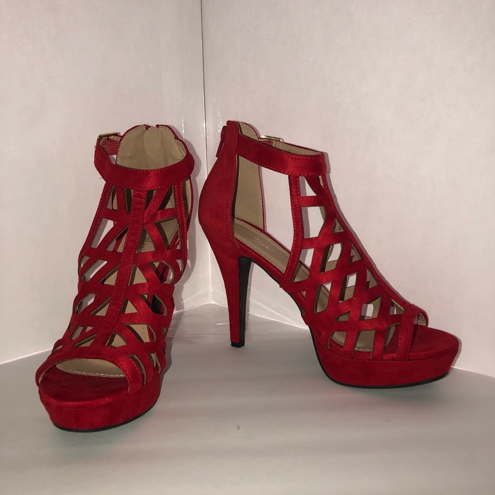 LovMark - Size 8 - red ladies heels